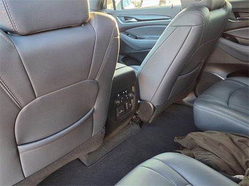 Used 2024 Buick Enclave Premium image 85