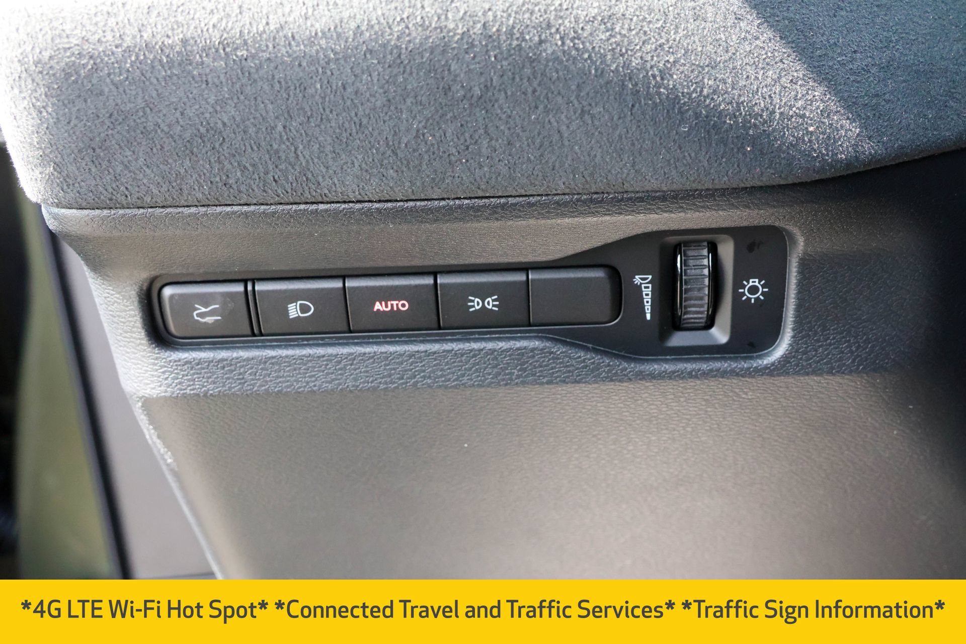 New 2026 Dodge Charger Scat Pack AWD/4WD image 32