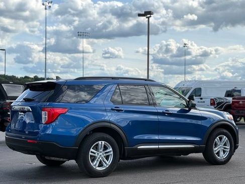 Certified 2023 Ford Explorer XLT w/ Equipment Group 202A AWD/4WD image 35
