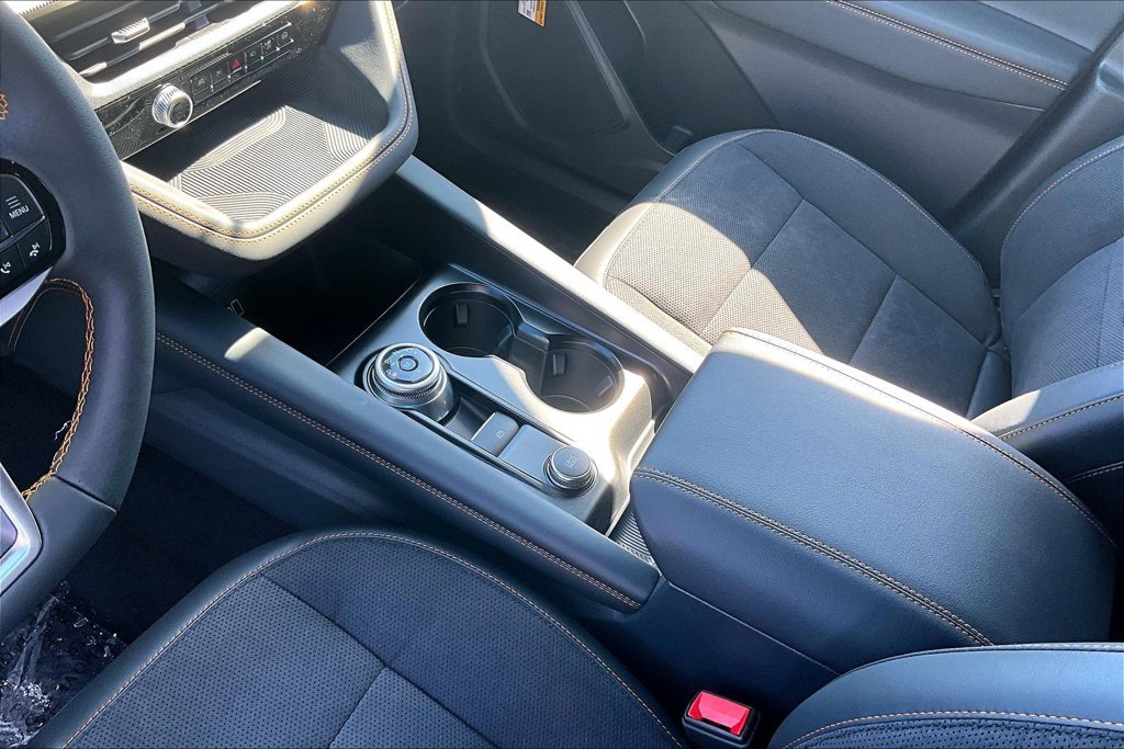 New 2026 Ford Explorer Tremor w/ Tremor Ultimate Package AWD/4WD image 8