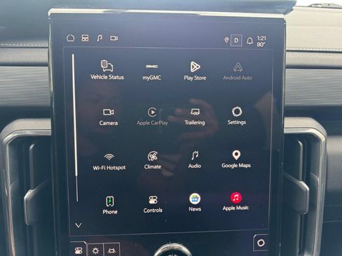 Used 2026 GMC Acadia Elevation w/ Elevation Premium Package FWD image 25