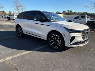 Used 2025 Lincoln Nautilus Reserve 360° Tour