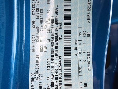 New 2025 Ford Ranger XLT w/ Equipment Group 301A High image 30