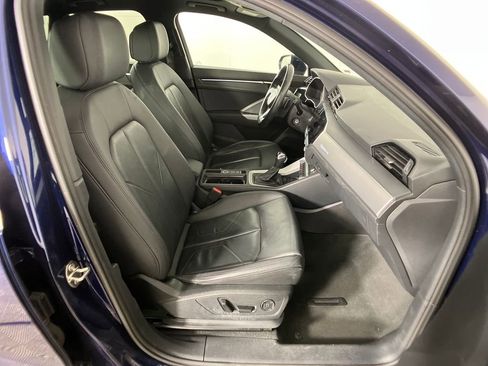 Used 2022 Audi Q3 2.0T Premium Plus image 5