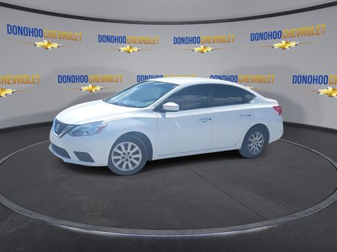 Used 2017 Nissan Sentra SV FWD image 5