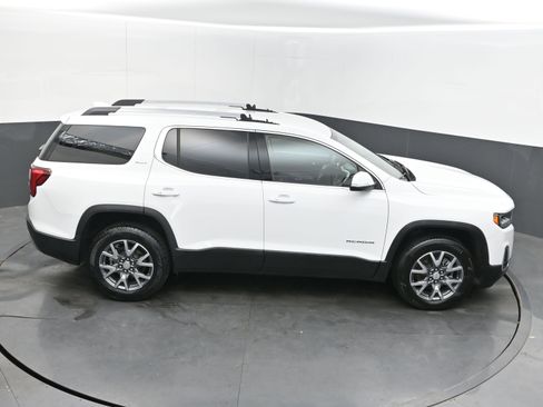 Used 2023 GMC Acadia SLT image 39