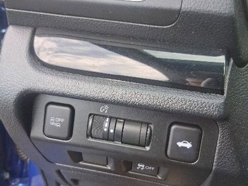 Used 2018 Subaru WRX STI Limited AWD/4WD image 10