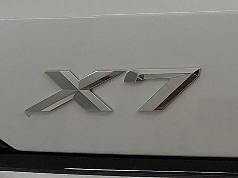 New 2026 BMW X7 xDrive40i image 22