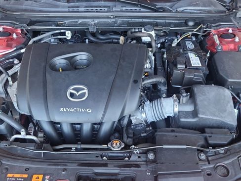 Used 2019 MAZDA MAZDA3 Sedan w/ Preferred Package image 8