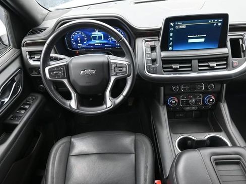 Used 2022 Chevrolet Suburban Z71 image 26