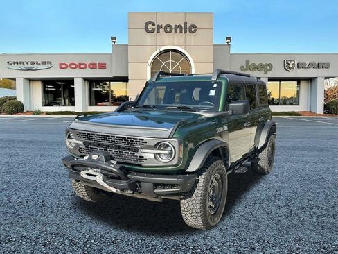 Used 2022 Ford Bronco Everglades image 7