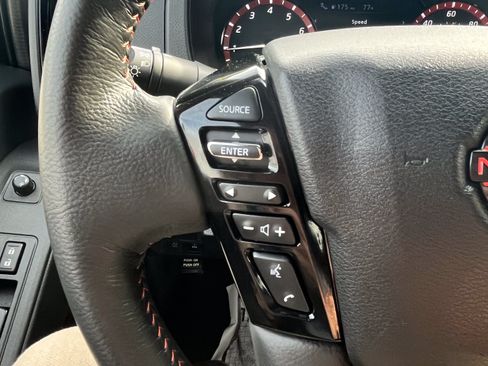 Used 2026 Nissan Frontier PRO-4X AWD/4WD image 20