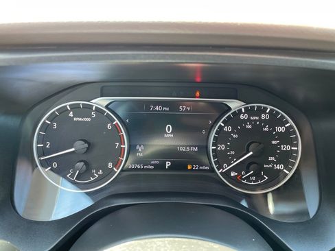 Used 2023 Nissan Rogue S AWD/4WD image 27