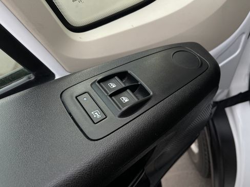 Used 2022 RAM ProMaster 2500 FWD image 13