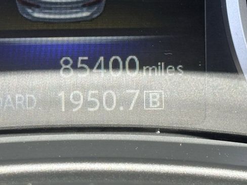 Used 2017 INFINITI Q50 3.0t Premium w/ Driver Assistance Package RWD image 33