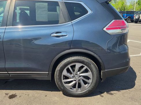 Used 2016 Nissan Rogue SL w/ SL Premium Package FWD image 14