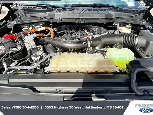 Used 2024 Ford F150 XLT w/ Equipment Group 302A MID image 8