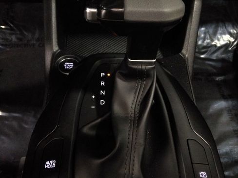 Used 2025 Kia K4 LXS image 17