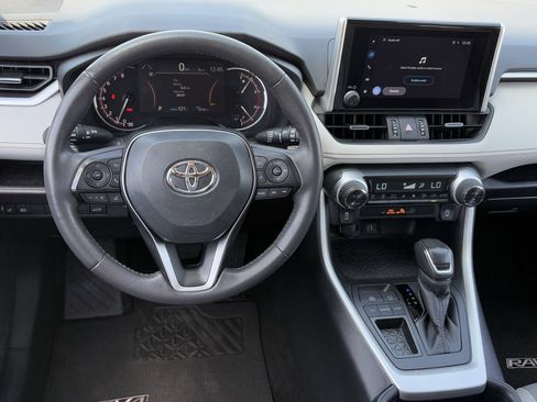 Used 2025 Toyota RAV4 XLE Premium FWD image 13
