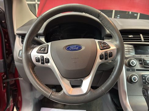 Used 2014 Ford Edge SEL image 15