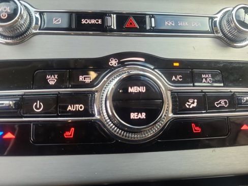 Used 2021 Lincoln Aviator AWD w/ Class IV Trailer Tow Package image 32