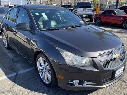Used 2014 Chevrolet Cruze LTZ w/ Sun, Sound and Sport Package image 4