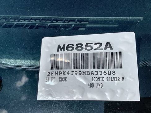 Used 2021 Ford Edge SEL w/ Convenience Package AWD/4WD image 47