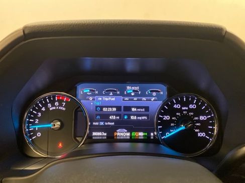 Used 2022 Ford F350 Platinum AWD/4WD image 8