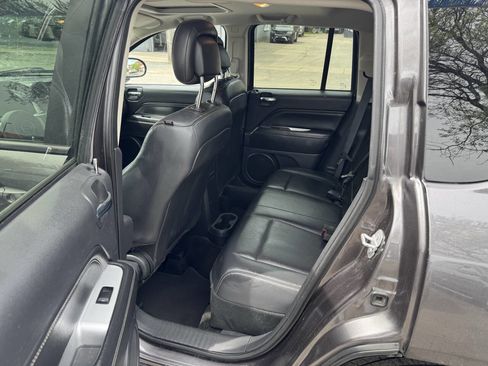 Used 2015 Jeep Compass High Altitude AWD/4WD image 9