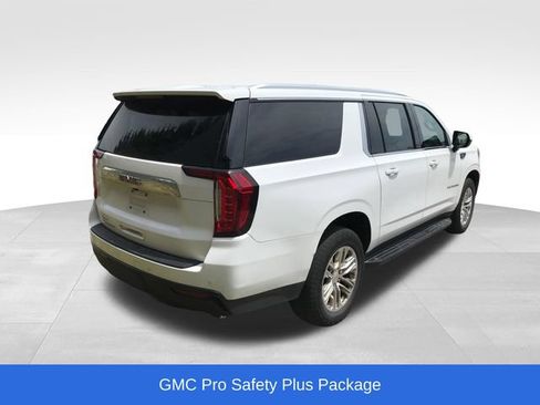 Used 2021 GMC Yukon XL SLE w/ Gmc Pro Safety Plus Package AWD/4WD image 2