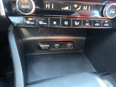 Used 2024 Kia K5 GT-Line w/ GT-Line Premium Package image 23