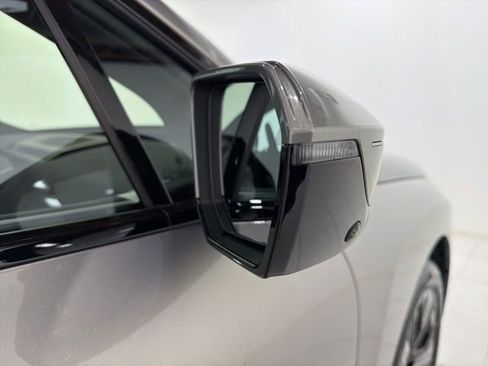 Used 2025 BMW iX xDrive50 w/ Premium Package image 26