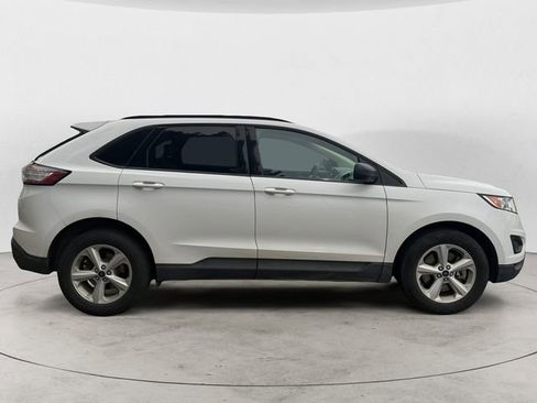 Used 2016 Ford Edge SE image 6