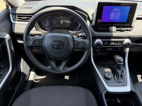 Used 2025 Toyota RAV4 XLE w/ Convenience Package AWD/4WD image 12