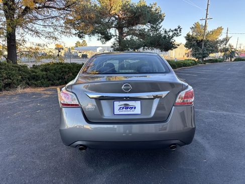 Used 2015 Nissan Altima 2.5 S w/ Power Driver Seat Package image 6
