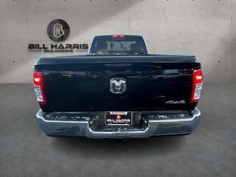 Used 2024 RAM 3500 Tradesman w/ Chrome Appearance Group image 7