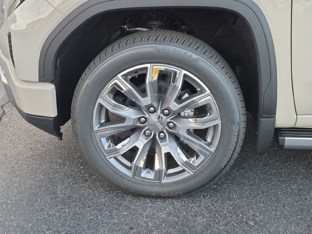 New 2026 GMC Sierra 1500 Denali AWD/4WD image 14