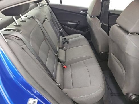 Used 2018 Chevrolet Cruze LT FWD image 32