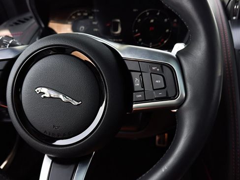Used 2023 Jaguar F-TYPE R-Dynamic AWD/4WD image 18