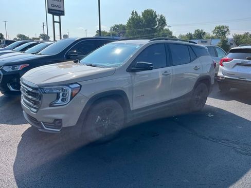 Used 2023 GMC Terrain AT4 w/ Infotainment Package II AWD/4WD image 2