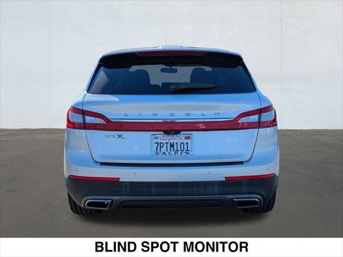 Used 2016 Lincoln MKX Reserve w/ Luxury Package image 4