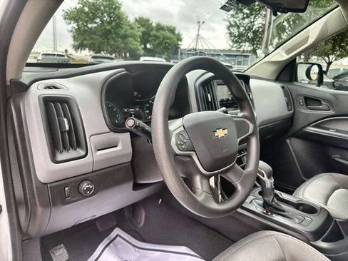 Used 2022 Chevrolet Colorado W/T w/ WT Convenience Package image 10
