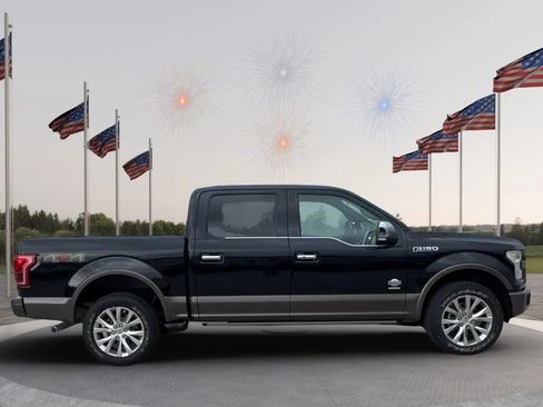 Used 2016 Ford F150 King Ranch w/ Equipment Group 601A Luxury AWD/4WD image 10