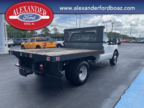 Used 2015 Ford F350 XL w/ Trailer Tow Package RWD image 4
