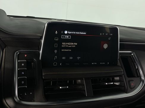 Used 2023 GMC Yukon XL AT4 image 19