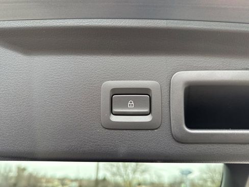 Used 2023 MAZDA CX-30 AWD 2.5 S w/ Preferred Package image 26