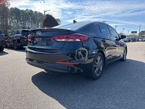 Used 2018 Hyundai Elantra SEL image 5
