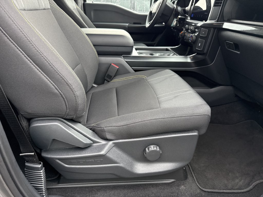 Used 2025 Ford F150 STX AWD/4WD image 13