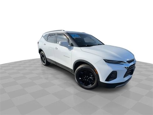 Certified 2020 Chevrolet Blazer LT image 2