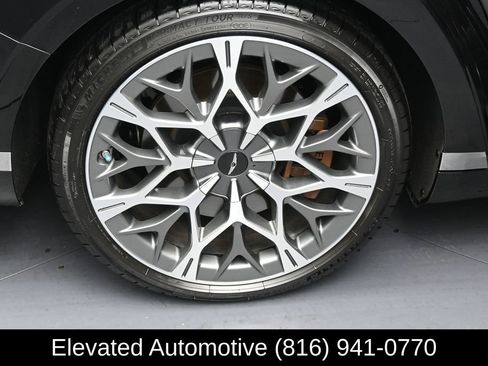 Used 2024 Genesis G90 3.5T AWD/4WD image 5